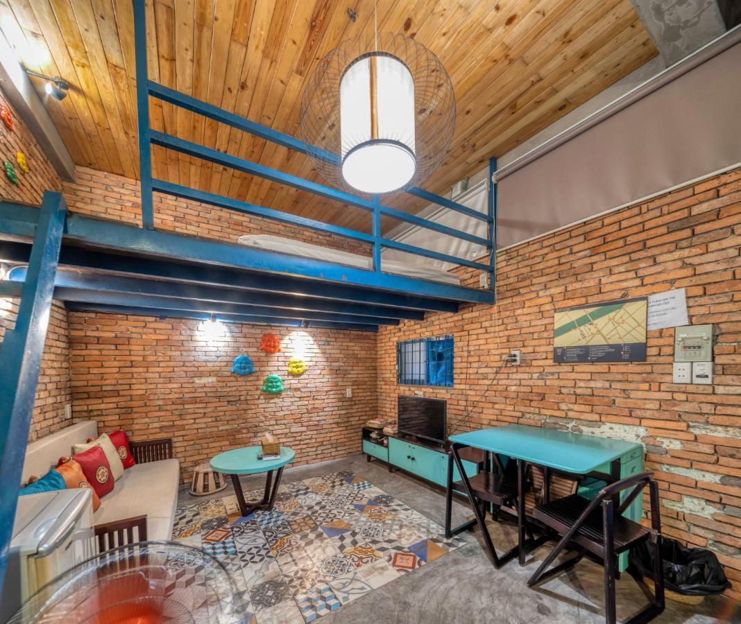 הו צ'י מין סיטי Stay&Chill - S.1: Ancient Studio Nearby Bui Vien מראה חיצוני תמונה